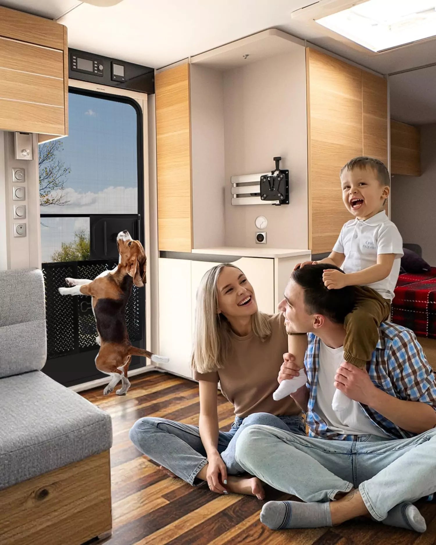 RV screen door pet guard