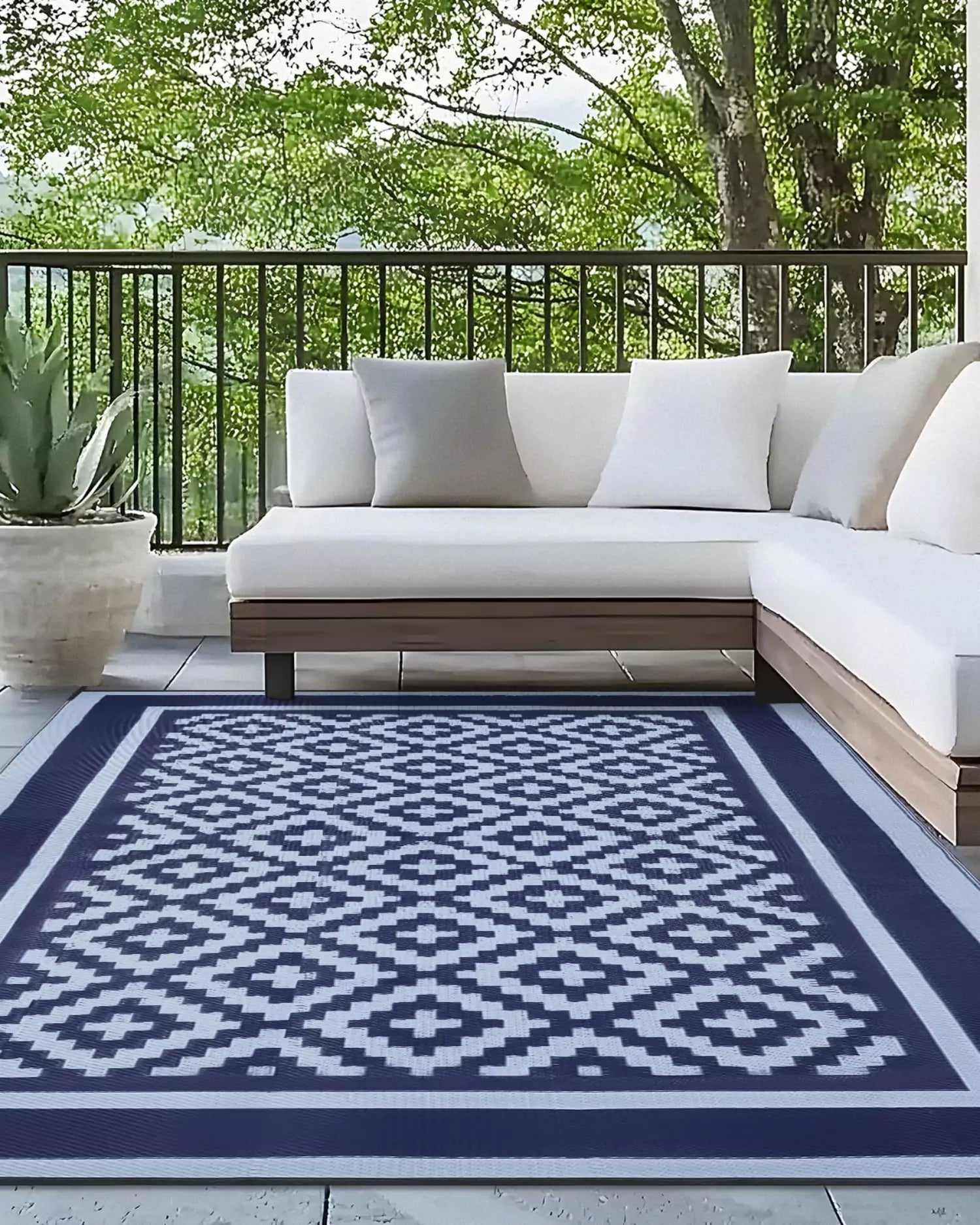 Outdoor rug blue 9x12
