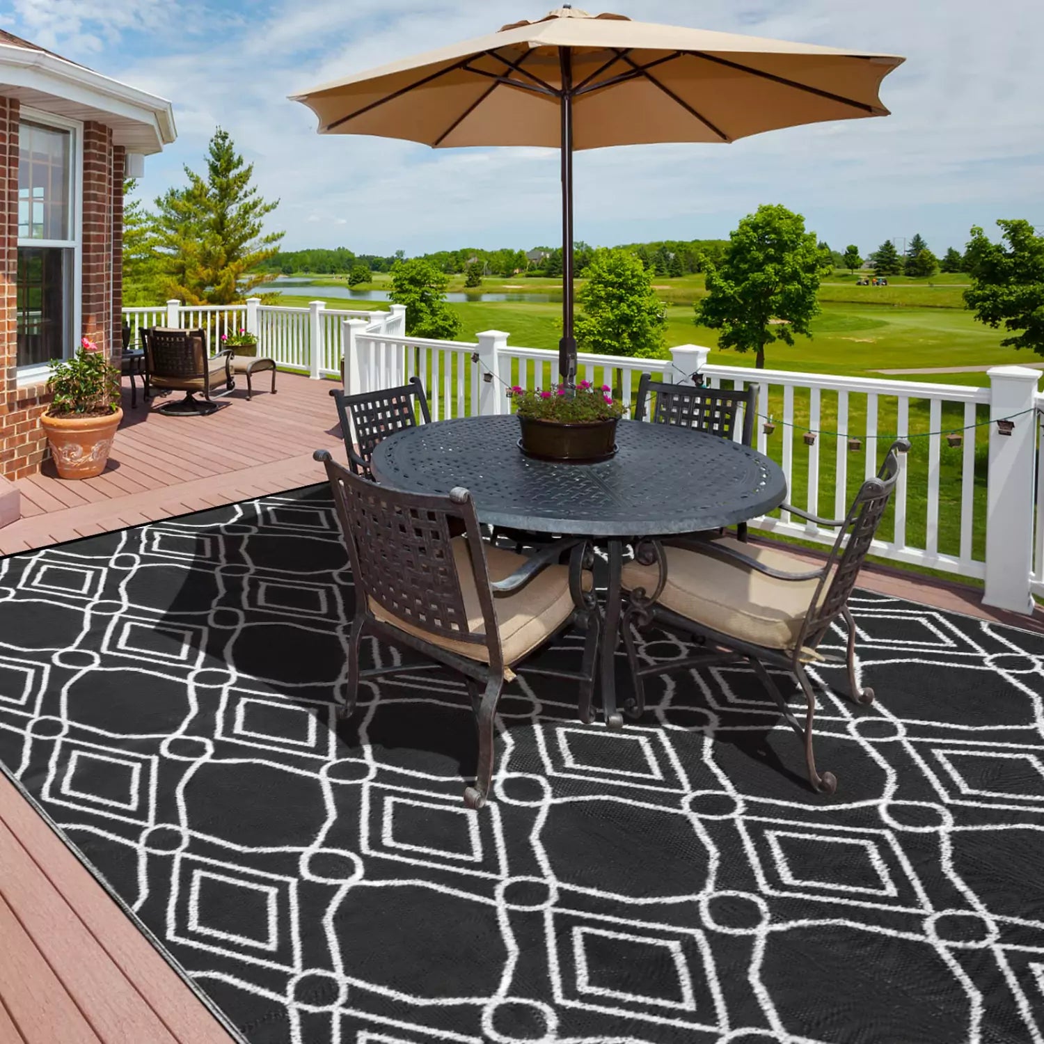 RV outdoor rug black